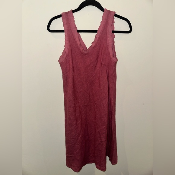 Elegant Pink Sleeveless Dress - Picture 2 of 6